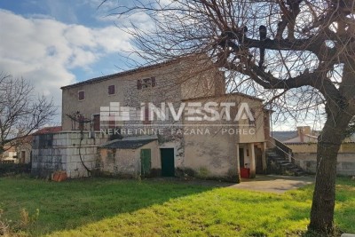 Višnjan area, old Istrian terraced house for renovation