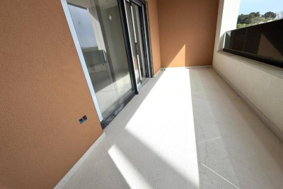 PULA,NOVOGRADNJA,1 KAT , 2 SS+DB!PRILIKA