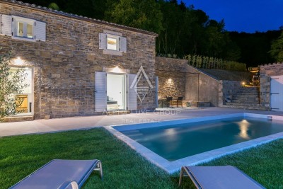 Casa in pietra di design con piscina e splendida vista, Istria, Oprtalj