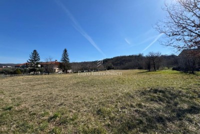 Labin - građevinsko zemljište blizu grada