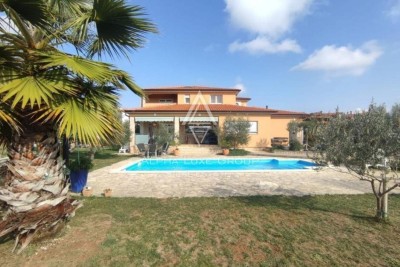 Istrien, Vodnjan, Elegante villa mit meerblick und großzügigem garten