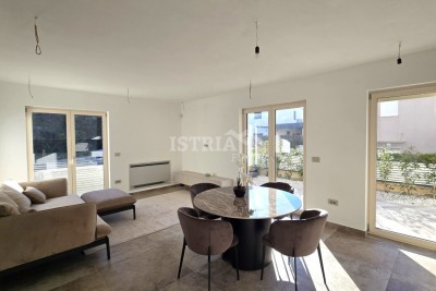 Casa a schiera moderna, attrezzata e arredata - a 500 m dal mare