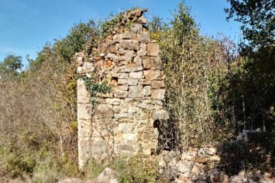 Poreč surroundings, building and agricultural land of 34.000 m2