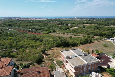 Predivna mala zgrada blizu Umaga - nepremičnine