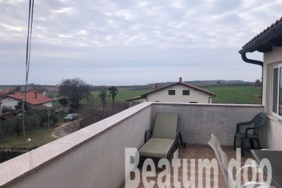 Stanovanje v drugem nadstropju za prenovo