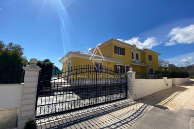 Attraktive Villa mit Pool in Meeresnähe, Istrien, Medulin