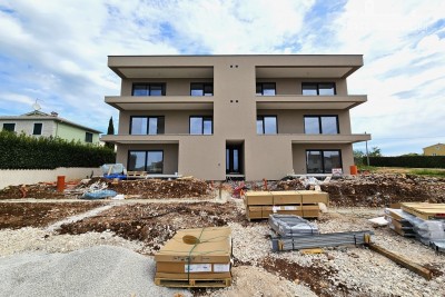 Modern two-bedroom apartment in a building with an elevator, sea view. - under construction