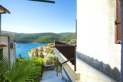 Schöne Doppelhaushälfte mit fantastischem Meerblick