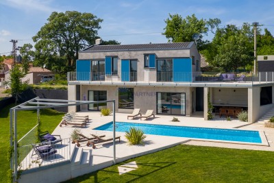 Vila s bazenom u središnjoj Istri