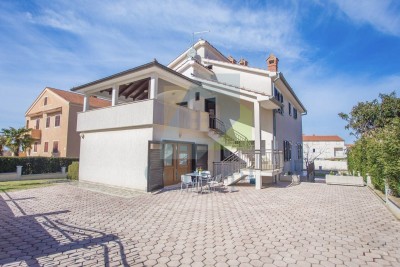 Poreč, Luxury Location, Apartment House 750 m from the Sea