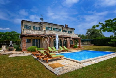 Poreč-dintorni, Villa rustica in pietra in stile istriano con piscina