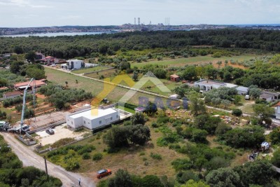 ŠTINJAN - Bauland bereit zum Bau!