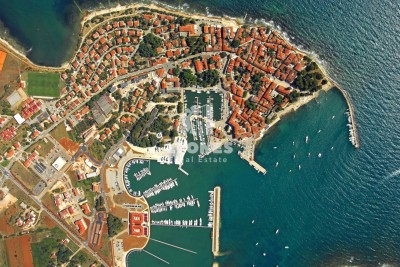 Pozemek Novigrad