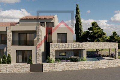 Građevinsko zemljište sa pravomoćnom građevinskom dozvolom za dvojnu kuću