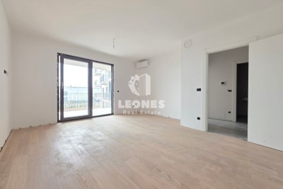 Newly built apartment in a good location in Umag