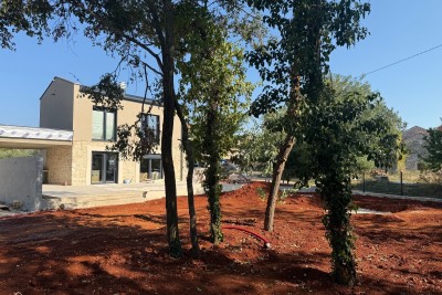 Novogradnja na izuzetnoj lokaciji, Novigrad, Istra, PRILIKA - u izgradnji