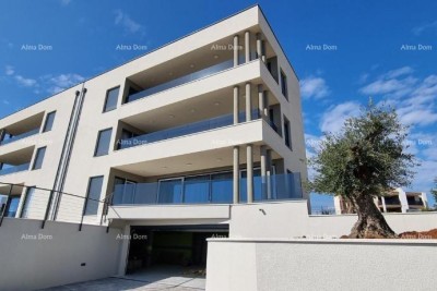 Luxushaus mit separaten Apartments und Meerblick, Medulin!