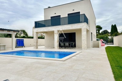 Odkrijte Eleganco in Morski Mir v Savudriji, Istra