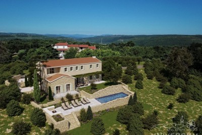 Dům Novigrad - ve výstavbě