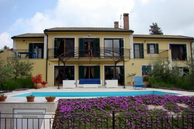 Kuća sa bazenom sa prekrasnim pogledom