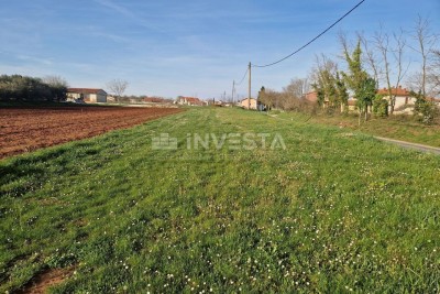 Marčana, prostrano građevinsko zemljište od 1245 m2