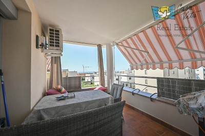 Prostran stan u Novigradu -1200 m od mora i centra grada!