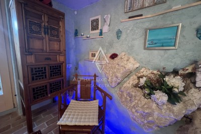 Buje, Istrien: Atemberaubende steinvilla mit panoramablick zu verkaufen