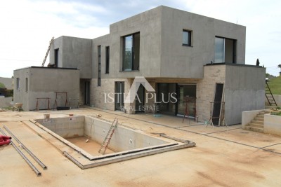 Moderne Villa mit Pool - Poreč - in Gebäude