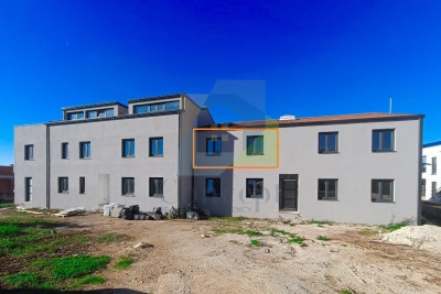 Poreč, Surroundings, Apartment on the First Floor with Two Bedrooms and Sea View