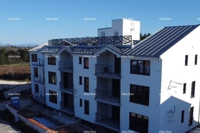 Novogradnja! Stan s parkirnim mestom in shrambo, 400 m oddaljen od morja!