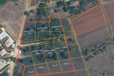 PROSTRANO GRAĐEVINSKO ZEMLJIŠTE U ISTRI, POGODNO ZA IZGRADNJU KUĆA ILI VILA!