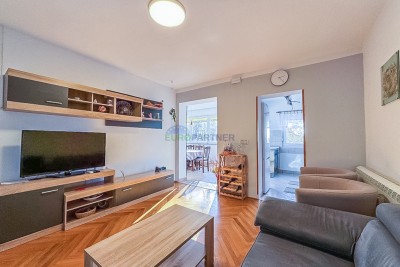 Spacious apartment with a sea view, Poreč 4.5km