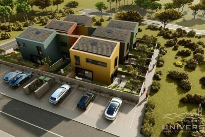 Elegantno zasnovane hiše v bližini urejenih plaž in Poreča.