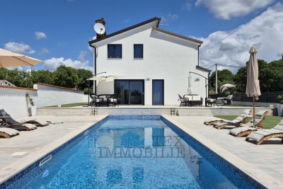 Haus mit zwei Wohnungen nur 4 km von Poreč entfernt