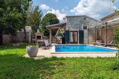 Kamena vila s bazenom u srcu Istre