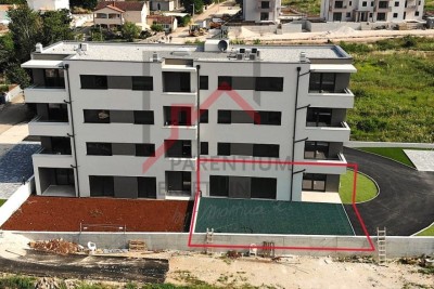 Appartamento al piano terra - nella fase di costruzione