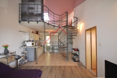 Stan u Umagu blizu mora i centra