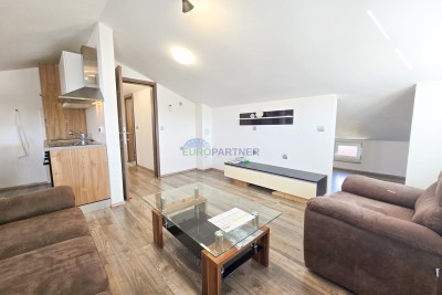 Appartamento con garage e cantina, Vabriga, mare 800m