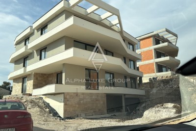 Istra, Pula: Stan 1. kat pogled more