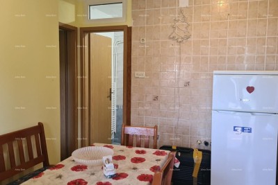 Stan u prizemlju s vrtom, Pula (67,52 m²)