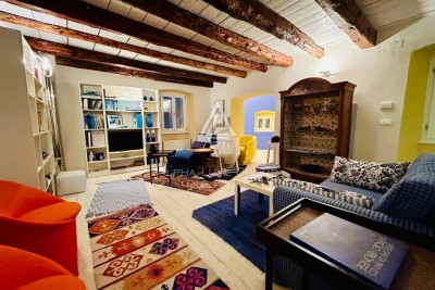 Istria, Novigrad, Splendida casa a 10 metri dal mare