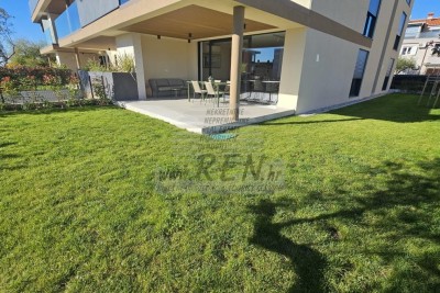 Exklusive Wohnung mit Garten in Novigrad