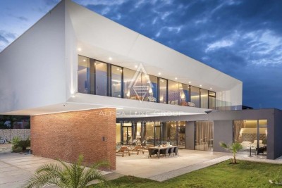 Jedinstvena moderna vila sa bazenom, Ližnjan, ISTRA