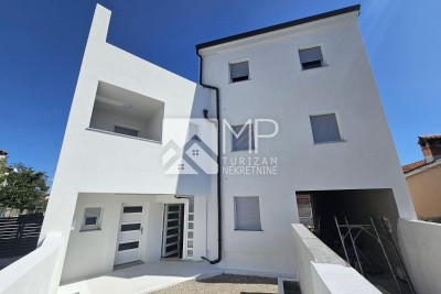 Pula, trosoban stan u novogradnji - blizina Bolnice i centra grada