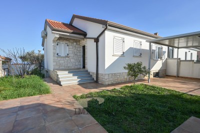 Casa bifamiliare con 4 camere da letto – Crveni Vrh, Umago