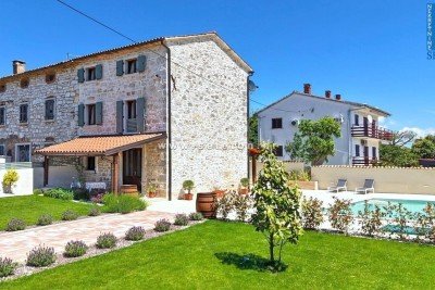 Istra, Poreč-okolica, renovirana kamena kuća od 128 m2 s bazenom