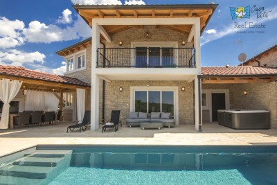 Schöne Steinvilla in der Nähe der Stadt Poreč -4 km vom Meer entfernt!