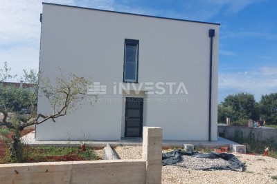 Casa bifamiliare 96m2 nei pressi di Parenzo