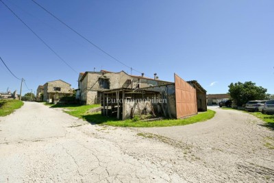 Istrien, Buje, Haus mit Meerblick, renovierungsbedürftig