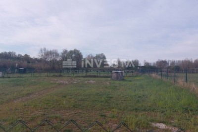 Vikend parcela blizu mora